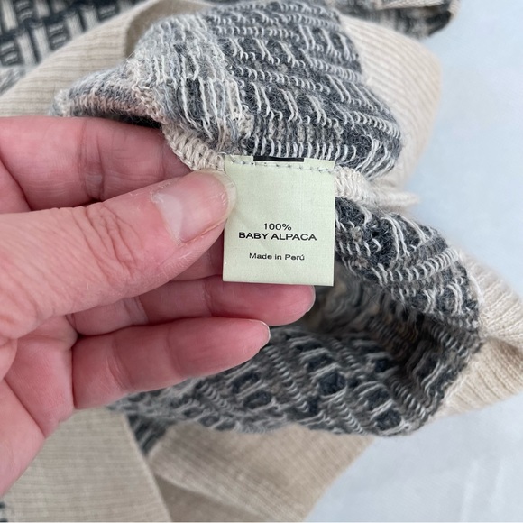 MENS MFH KNITS CREWNECK SWEATER SIZE M 100% Baby ALPACA MADE IN PERU - Picture 5 of 7